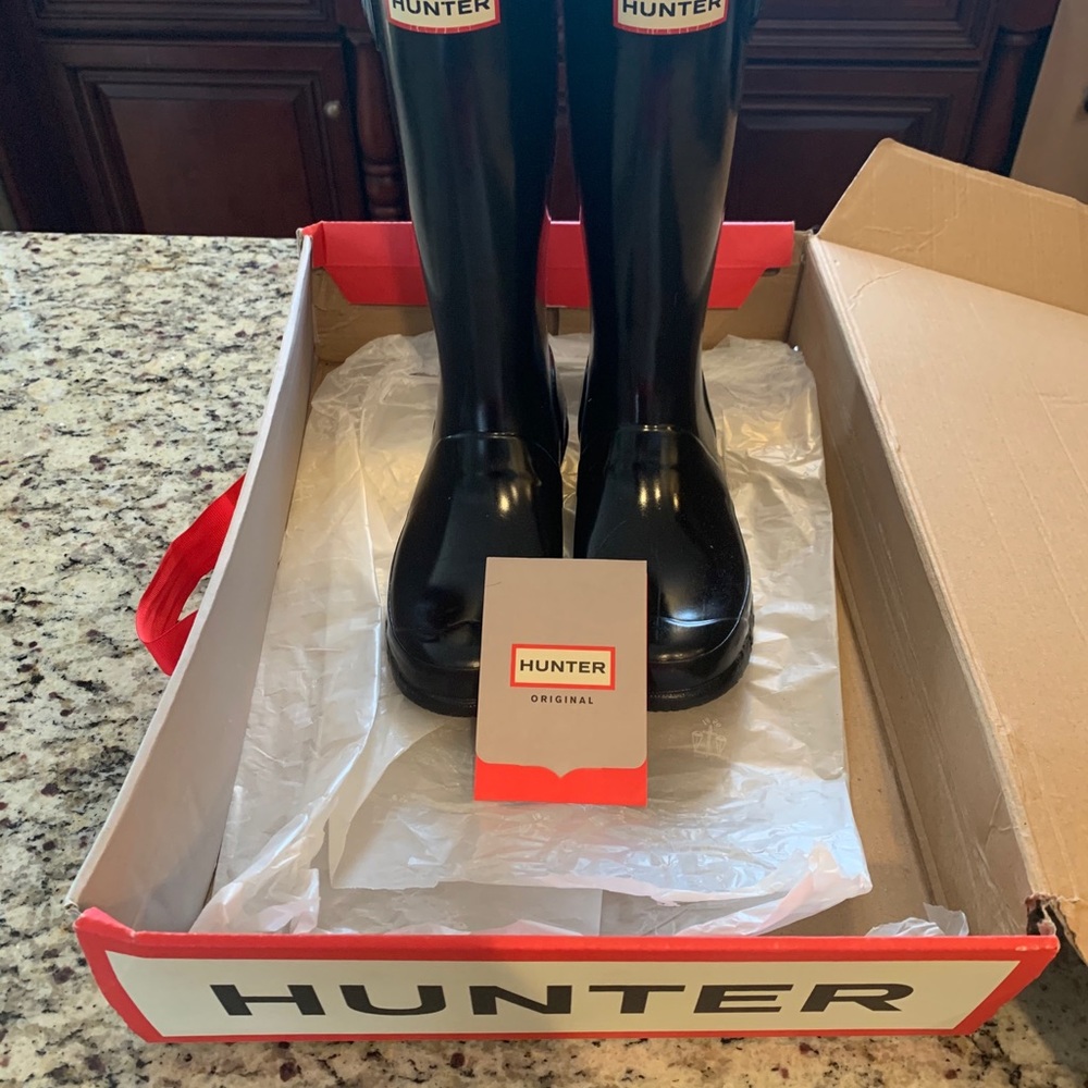 Kids hunter boots black gloss boys 3 & girls 4
